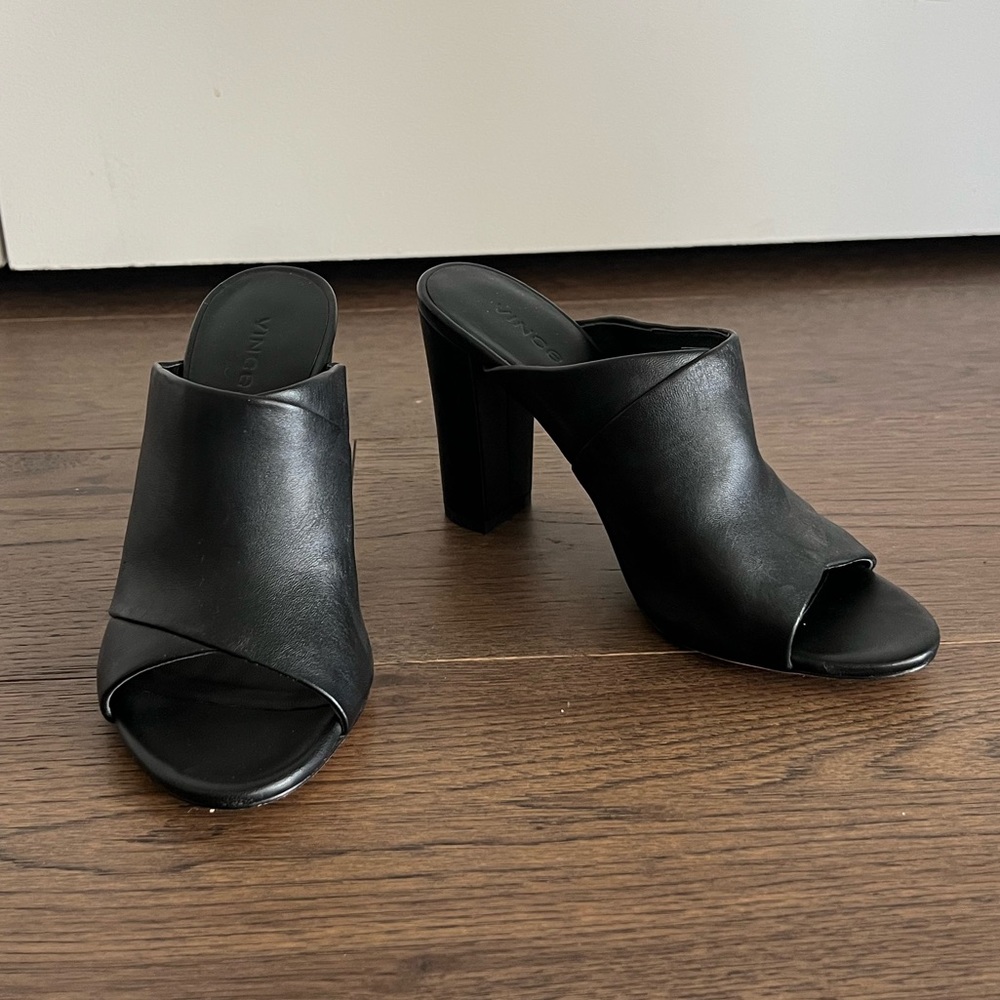 Vince Black Heath Mules size 7M / 37 barely used